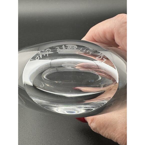 Orrefors Sweden Fan Vase Signed Sven Palmquist- Girl w/ Flowers- Etched 4.5" - Picture 6 of 10